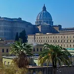U@Vatican - Suites centrali e vicine alla Metro